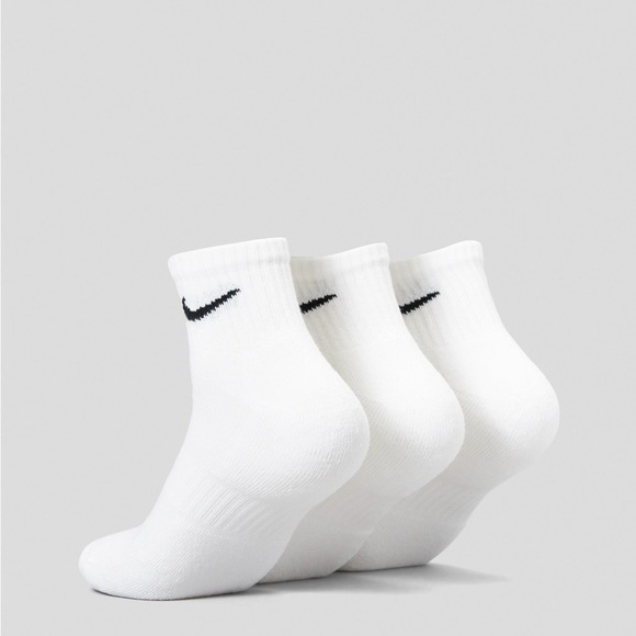 Nike Dri-fit Everyday Cushioned Quarter Cut Ankle socks white 3 pair Pack - Picture 3 of 16